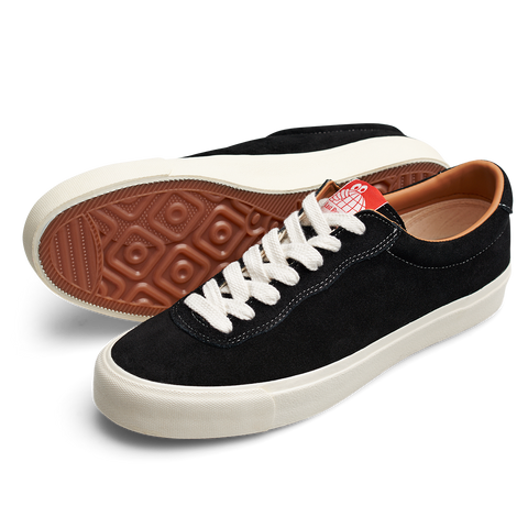 Last Resort AB - VM001 Lo - Suede - Cloudy Cush - Black/White