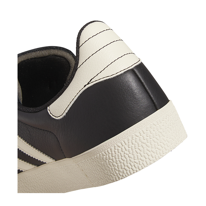 Adidas - Gazelle ADV -  Core Black/Cream White/Gold Metallic