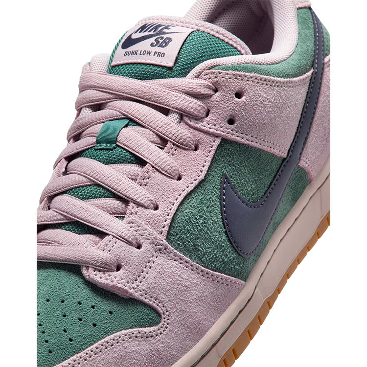 NikeSB Dunk Low Pro - Mineral Slate/Dark Raisin/Particle Rose