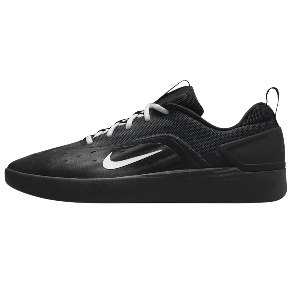 NikeSB - Zoom Nyjah 4 - Black/Black/White