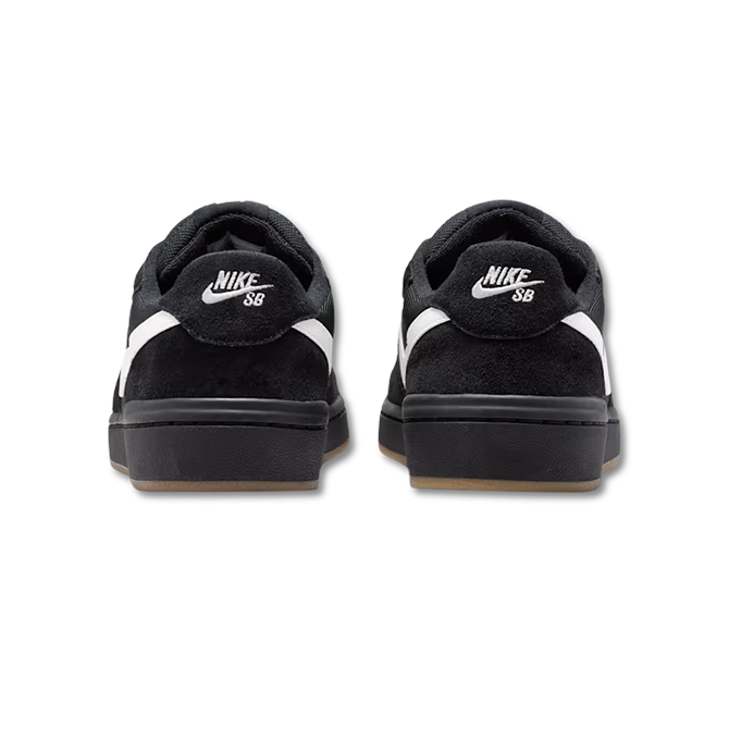 NikeSB - Code 58 - Black/Summit White-Black