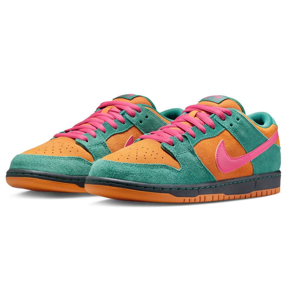 NikeSB - Dunk Low Pro - Green Noise/Light Curry