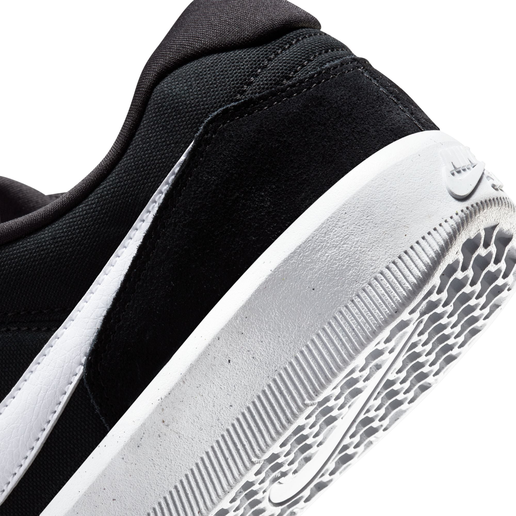 NikeSB - Force 58 - Black/White/Black