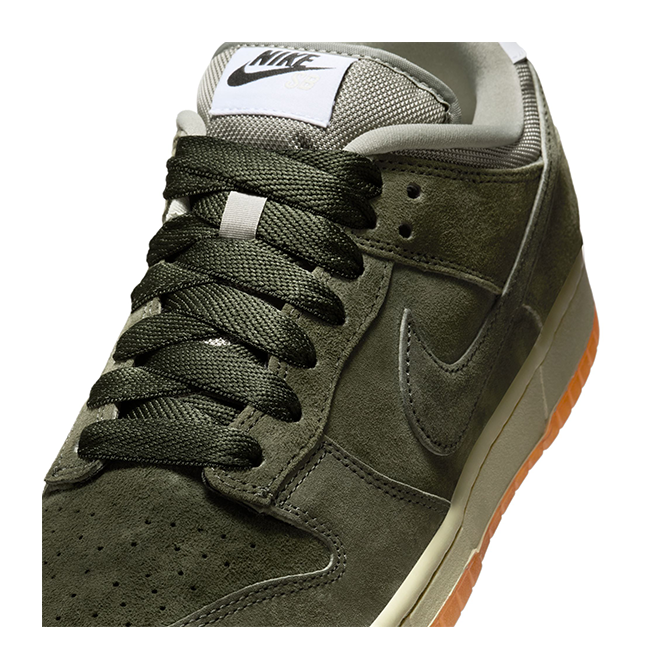 NikeSB - Dunk Low Pro B - Sequoia/Sequoia-Light Army-White