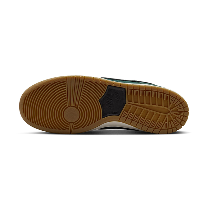 NikeSB - Dunk Low Pro - Deep Fir/Black-Fir-Sail - Hemley Skateboarding