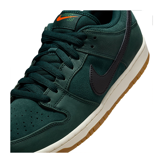 NikeSB - Dunk Low Pro - Deep Fir/Black-Fir-Sail - Hemley Skateboarding