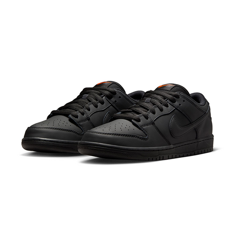 NikeSB Dunk Low Pro ISO - Black/Black