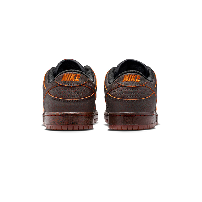 NikeSB - Dunk Low Pro Premium - Dark Smoke Grey/Campfire Orange