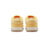 NikeSB - Dunk Low Pro - Saturn Gold/Sail-Saturn Gold-Solar Flare
