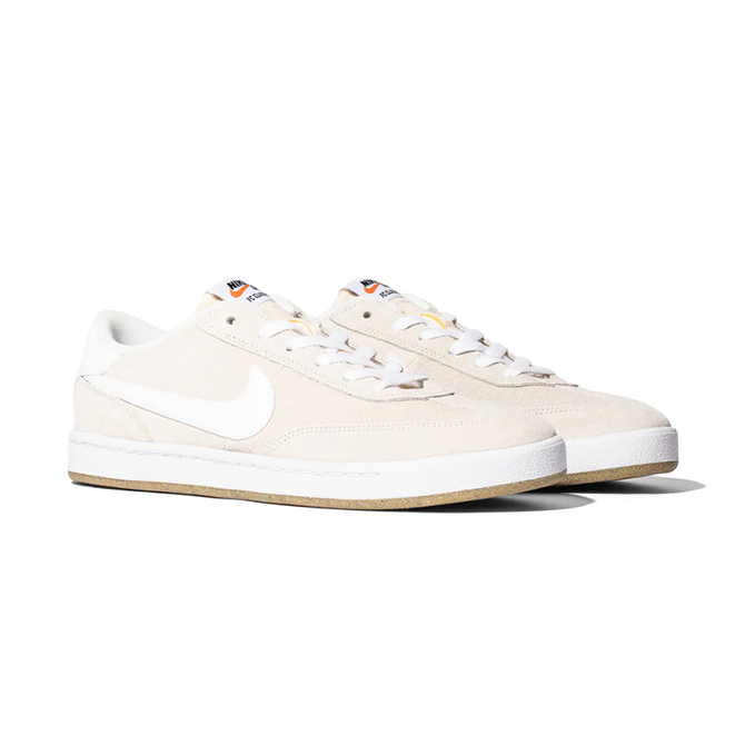 nike sb classic summit white