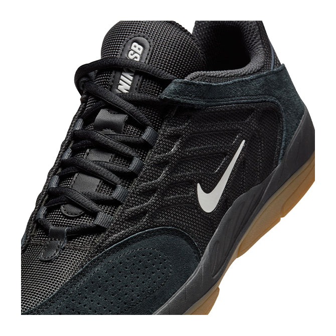 NikeSB - Vertebrae - Black/Summit White/Anthracite