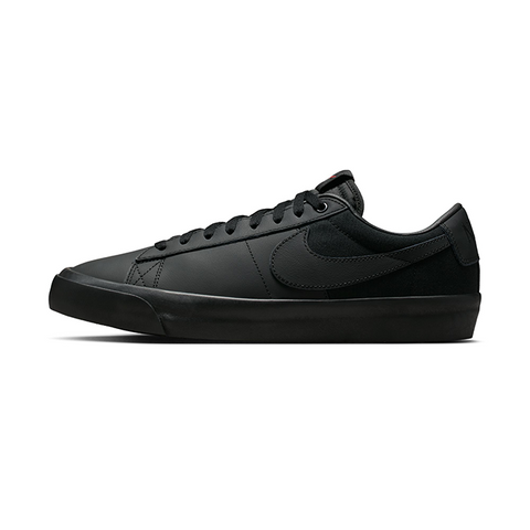 NikeSB - Zoom Blazer Low Pro GT ISO - Black/Black-Black-Black