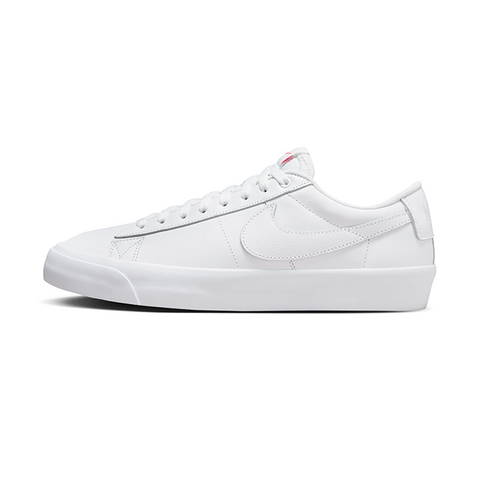 NikeSB - Zoom Blazer Low Pro GT - White/White