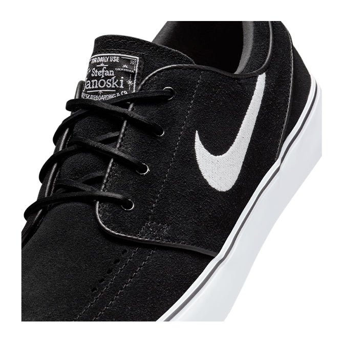 NikeSB - Zoom Janoski OG+ - Black/White