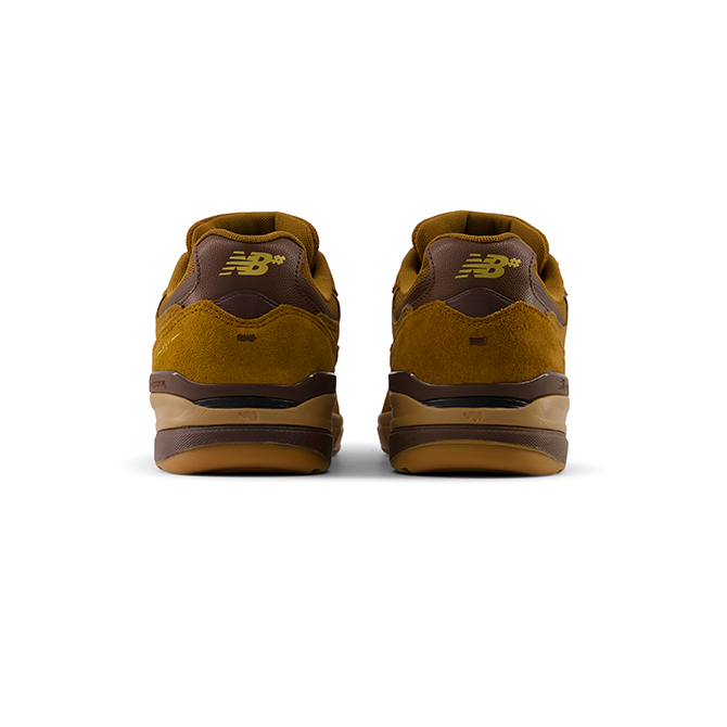 New Balance Numeric - UN933LRO - Wheat/Gum