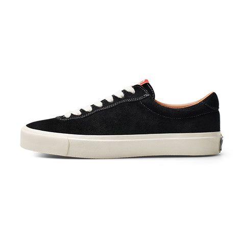 Last Resort AB - VM001 Lo - Suede - Cloudy Cush - Black/White